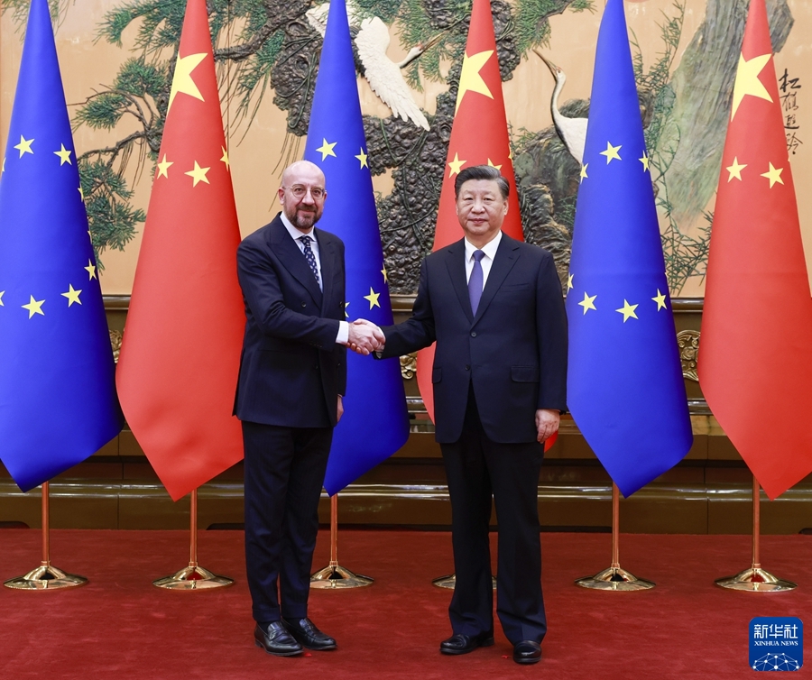 ปธน.จีนพบกับประธานคณะมนตรียุโรป