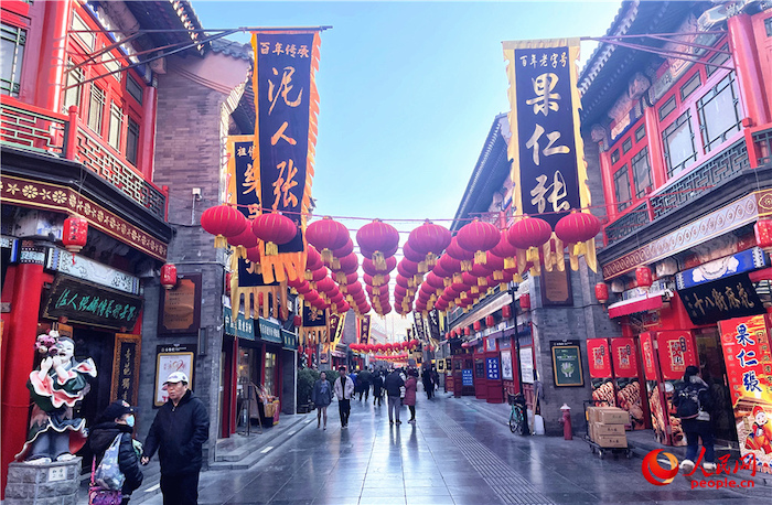 ตลาดในเทียนจินเริ่มขายของต้อนรับเทศกาลตรุษจีน