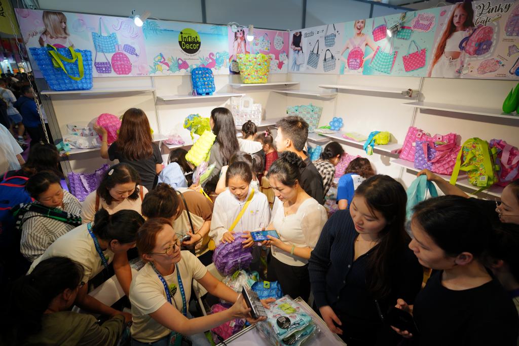 ความร่วมมือด้านอีคอมเมิร์ซและโลจิสติกส์ข้ามพรมแดนระหว่างไทย-จีนยังคงแน่นแฟ้นขึ้น