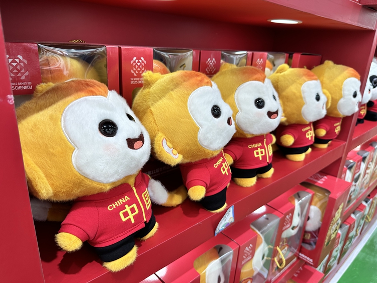 มาดูกันว่าร้านจำหน่ายสินค้าลิขสิทธิ์ของการแข่งขันกีฬาโลกมีอะไรน่าซื้อบ้าง