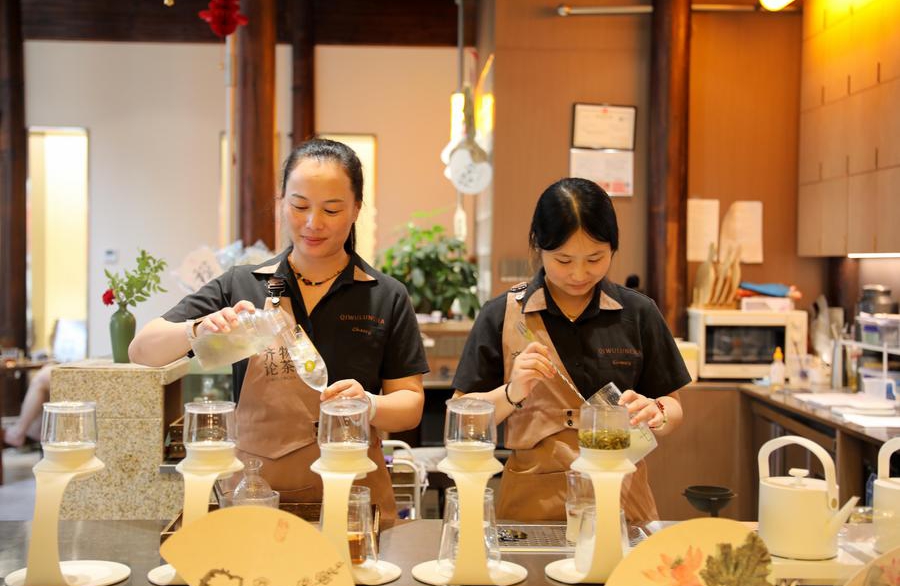 ชานมไข่มุกจากจีนเป็นที่นิยมในต่างประเทศ ขับเคลื่อนการเติบโตในชนบท