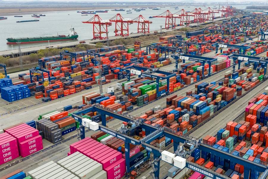 จีนกระชับความร่วมมือทางธุรกิจกับประเทศคู่ค้าภายใต้ข้อริเริ่มหนึ่งแถบหนึ่งเส้นทางในปี 2568