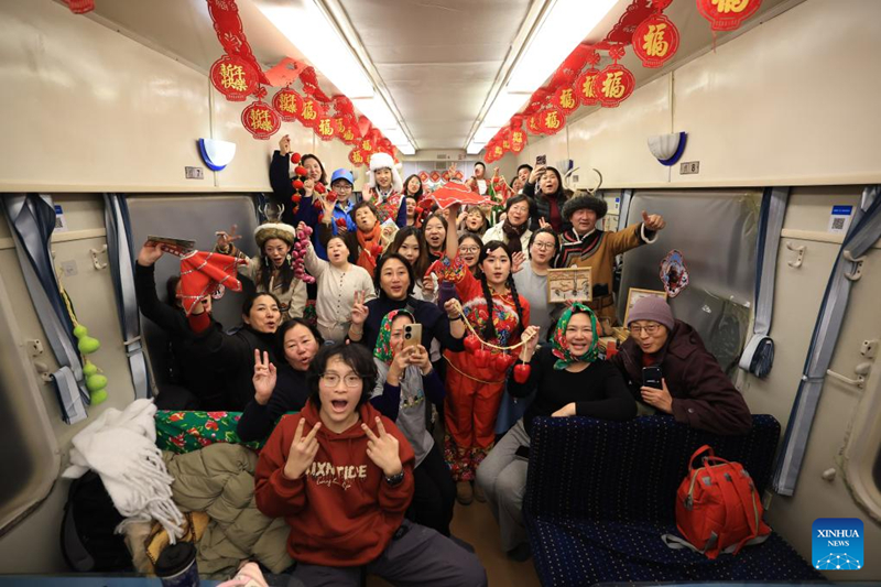 นักท่องเที่ยวจากเอเชียตะวันออกเฉียงใต้หลั่งไหลขึ้นเหนือ ส่งผลให้เศรษฐกิจด้านน้ำแข็งและหิมะของจีนเฟื่องฟู