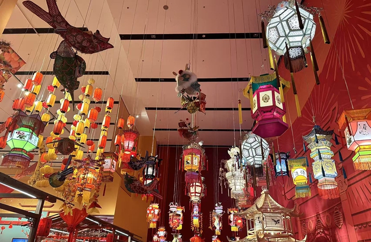 เฉลิมฉลองเทศกาลตรุษจีน-โคมไฟจีนแบบดั้งเดิม มรดกทางวัฒนธรรมที่จับต้องไม่ได้