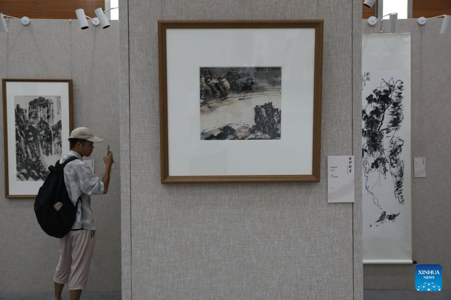 นิทรรศการภาพวาดจีนแบบดั้งเดิมจัดขึ้น ณ กรุงปักกิ่ง