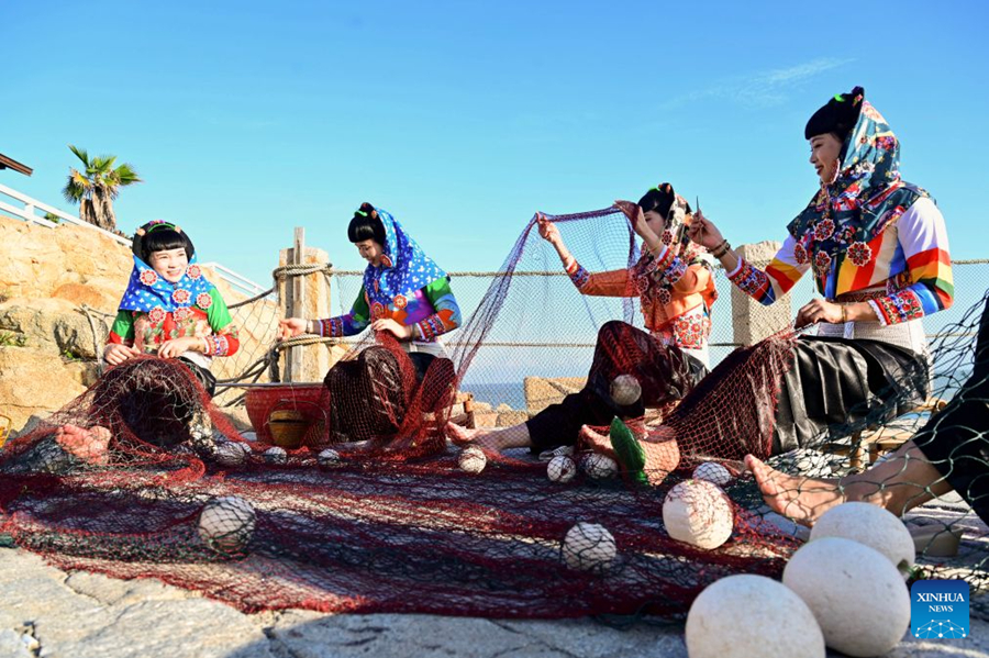 หมู่บ้านต้าจั่วในฝูเจี้ยนสืบสานประเพณีพื้นถิ่น ชูเสน่ห์ดึงดูดนักท่องเที่ยว